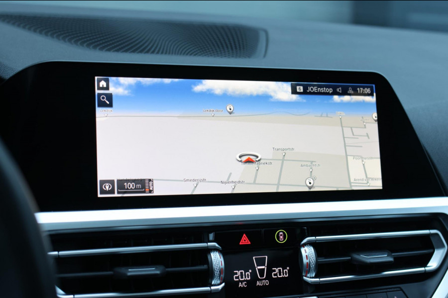 BMW 3 Serie Touring 330e xDrive M-Sport *Pano*Trekhaak*Led*Stoelverwarming*