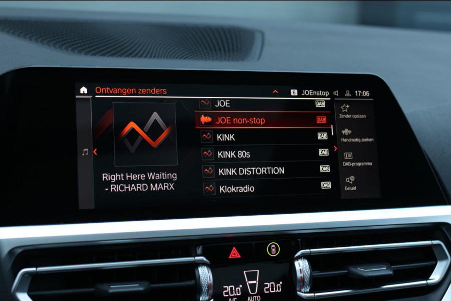 BMW 3 Serie Touring 330e xDrive M-Sport *Pano*Trekhaak*Led*Stoelverwarming*