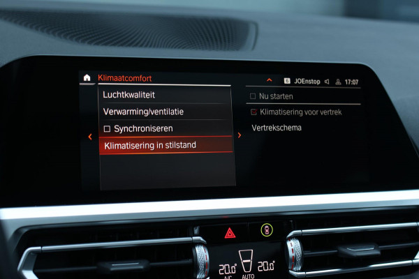 BMW 3 Serie Touring 330e xDrive M-Sport *Pano*Trekhaak*Led*Stoelverwarming*