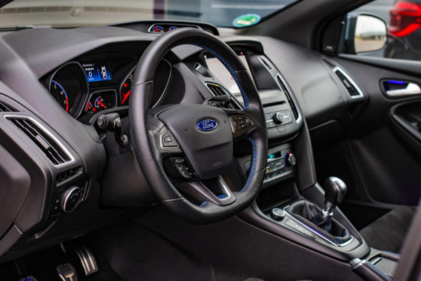 Ford Focus 2.3 RS *Schaalstoelen*Camera*1e eigenaar*Zeer netjes!*
