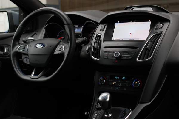 Ford Focus 2.3 RS *Schaalstoelen*Camera*1e eigenaar*Zeer netjes!*