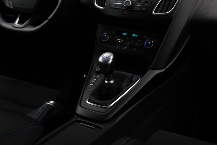 Ford Focus 2.3 RS *Schaalstoelen*Camera*1e eigenaar*Zeer netjes!*