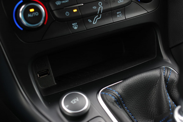 Ford Focus 2.3 RS *Schaalstoelen*Camera*1e eigenaar*Zeer netjes!*