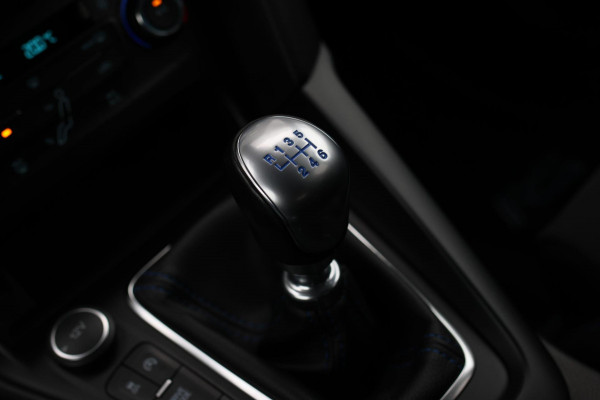 Ford Focus 2.3 RS *Schaalstoelen*Camera*1e eigenaar*Zeer netjes!*