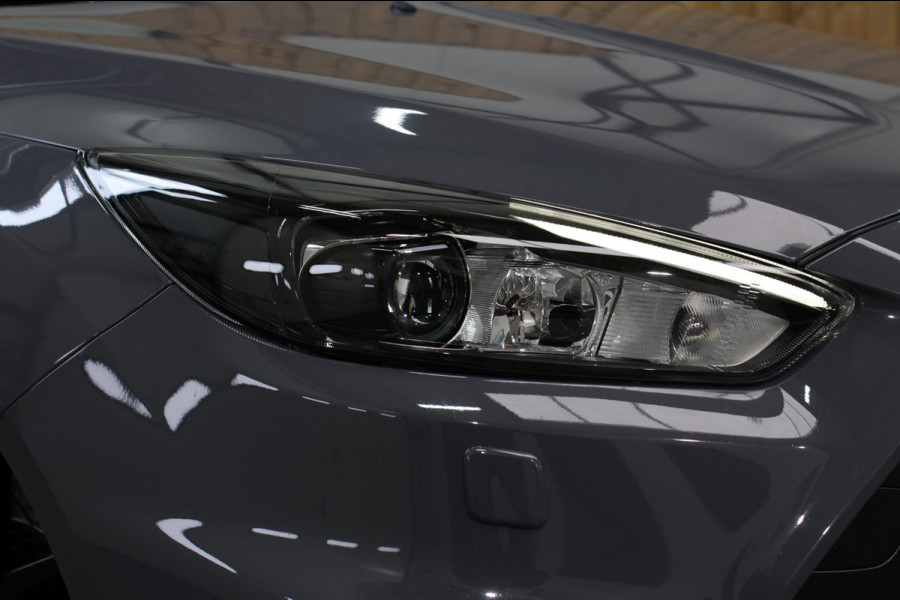 Ford Focus 2.3 RS *Schaalstoelen*Camera*1e eigenaar*Zeer netjes!*