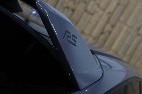 Ford Focus 2.3 RS *Schaalstoelen*Camera*1e eigenaar*Zeer netjes!*