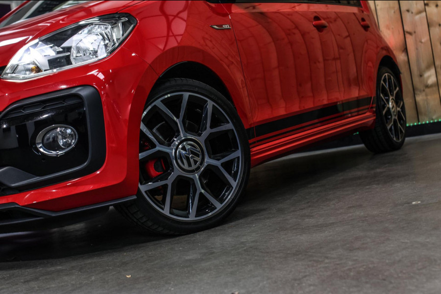 Volkswagen up! 1.0 TSI GTI *Pano*Beats*Cruise control*Stoelverwarming*