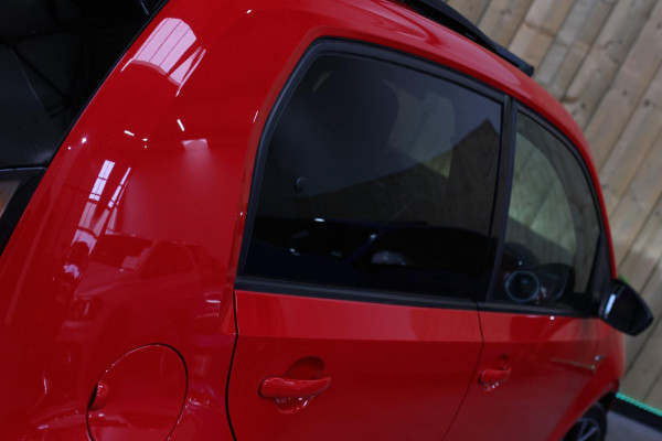 Volkswagen up! 1.0 TSI GTI *Pano*Beats*Cruise control*Stoelverwarming*