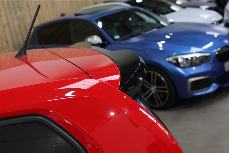 Volkswagen up! 1.0 TSI GTI *Pano*Beats*Cruise control*Stoelverwarming*