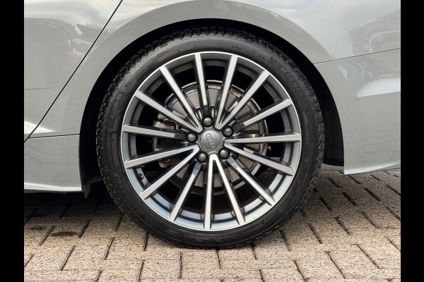 Audi A5 Sportback 40 TFSI quattro S-Line edition * Panorama * Stoelverwarming * NL Auto *