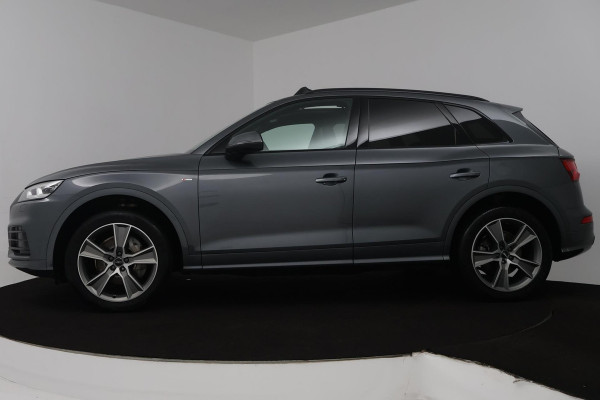 Audi Q5 2.0 TFSI quattro Sport S Line Edition (PANO, ELEKT. WEGKLAPBARE TREKHAAK, CARPLAY, STOELVERWARMING, GOED ONDERHOUDEN)