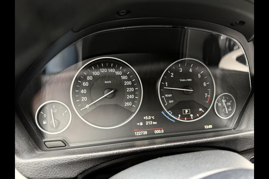 BMW 3-serie Gran Turismo 320i High Executive Automaat | Leer | Stoelverwarming | Cruise & climate control | Head-up display | Keyless entry | Trekhaak af