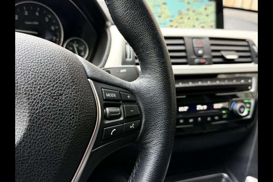 BMW 3-serie Gran Turismo 320i High Executive Automaat | Leer | Stoelverwarming | Cruise & climate control | Head-up display | Keyless entry | Trekhaak af