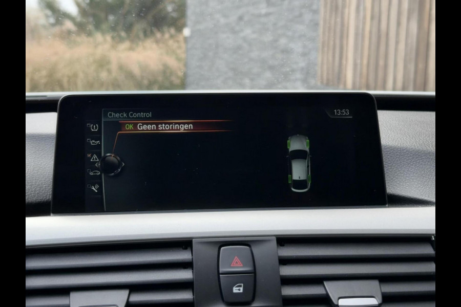 BMW 3-serie Gran Turismo 320i High Executive Automaat | Leer | Stoelverwarming | Cruise & climate control | Head-up display | Keyless entry | Trekhaak af