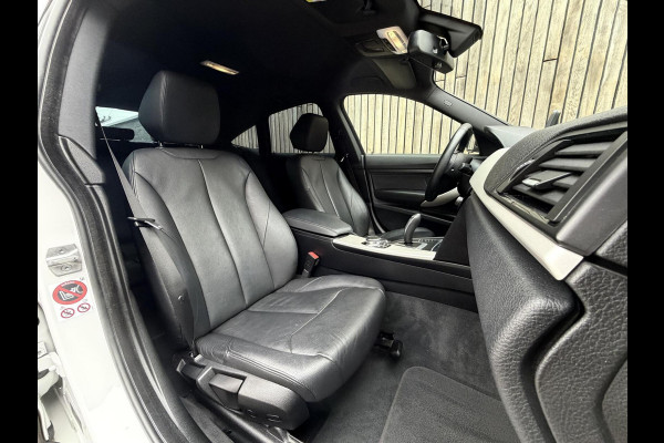 BMW 3-serie Gran Turismo 320i High Executive Automaat | Leer | Stoelverwarming | Cruise & climate control | Head-up display | Keyless entry | Trekhaak af