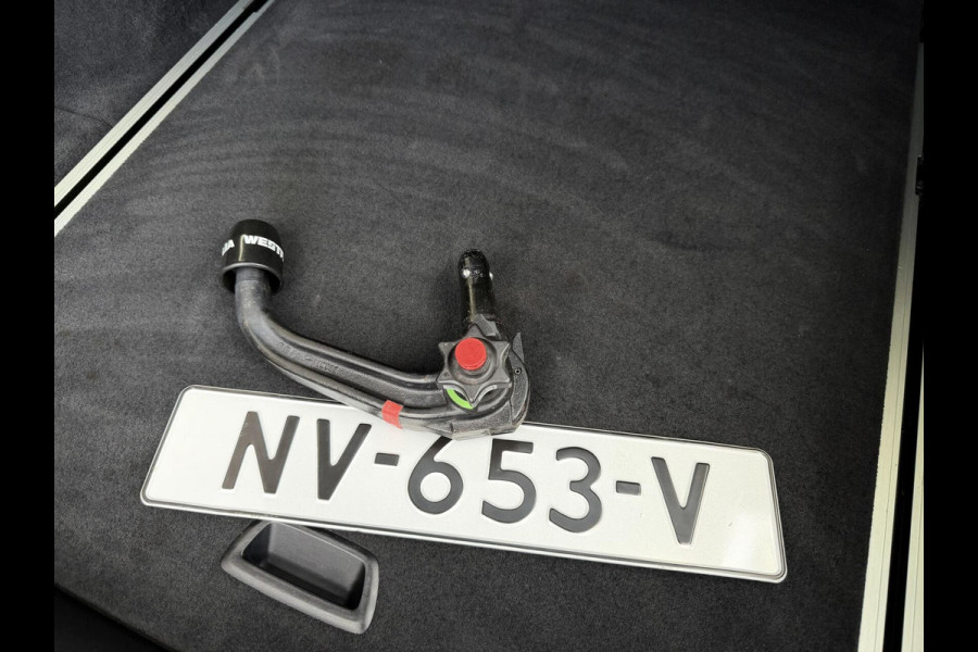 BMW 3-serie Gran Turismo 320i High Executive Automaat | Leer | Stoelverwarming | Cruise & climate control | Head-up display | Keyless entry | Trekhaak af