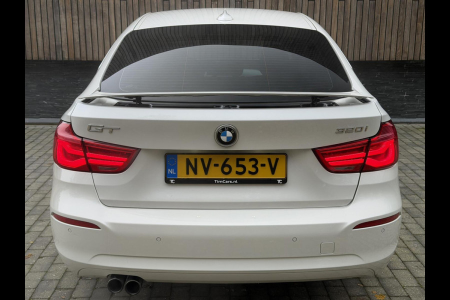 BMW 3-serie Gran Turismo 320i High Executive Automaat | Leer | Stoelverwarming | Cruise & climate control | Head-up display | Keyless entry | Trekhaak af