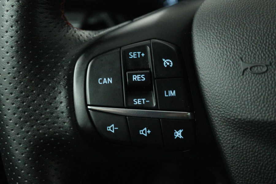 Ford Fiesta 1.0 EcoBoost ST-Line X (STOEL/STUUR VERWARMING, PARKEERSENSOREN, CRUISE CONTROL, NAVIGATIE)