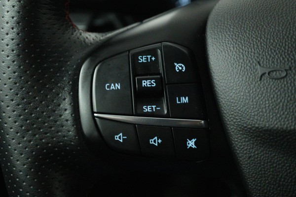 Ford Fiesta 1.0 EcoBoost ST-Line X (STOEL/STUUR VERWARMING, PARKEERSENSOREN, CRUISE CONTROL, NAVIGATIE)