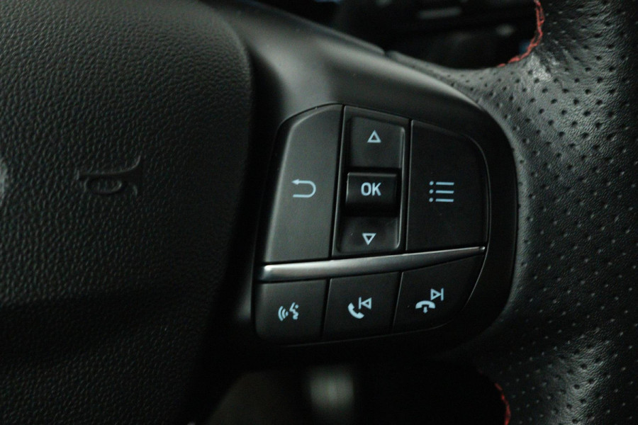 Ford Fiesta 1.0 EcoBoost ST-Line X (STOEL/STUUR VERWARMING, PARKEERSENSOREN, CRUISE CONTROL, NAVIGATIE)