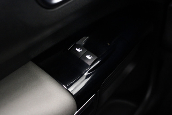 Citroën C4 Cactus 1.2 PureTech Feel pano | Navi