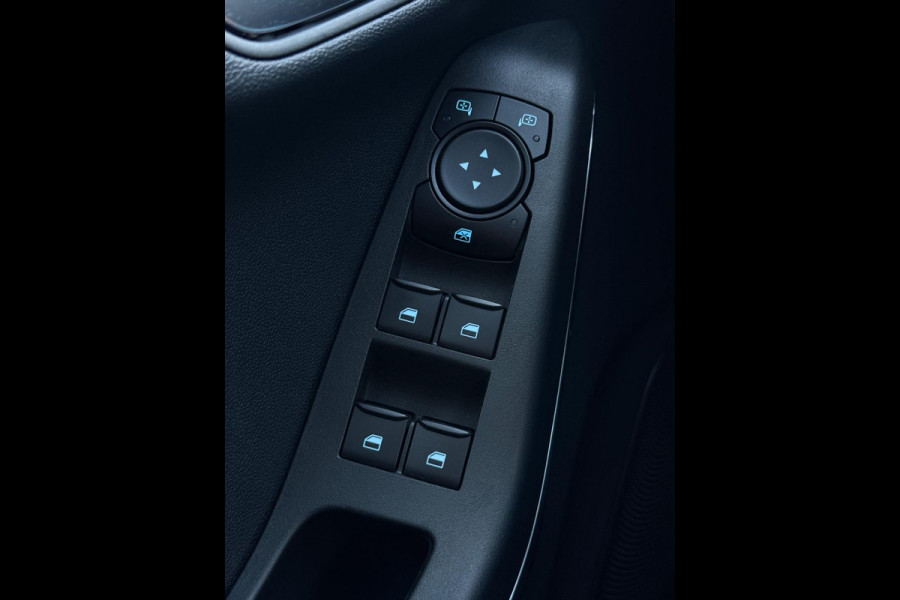 Ford Fiesta 1.0 EcoBoost Hybrid Titanium X Vignale