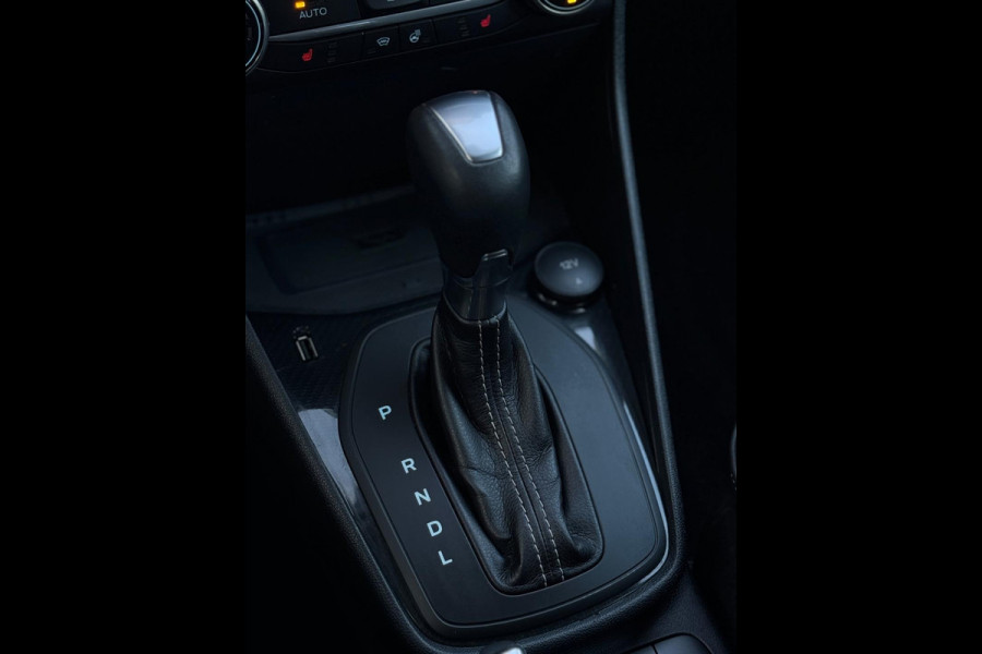 Ford Fiesta 1.0 EcoBoost Hybrid Titanium X Vignale