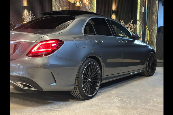 Mercedes-Benz C-Klasse 180 AMG|PANO|SFEER|CAMERA|BOMVOL!