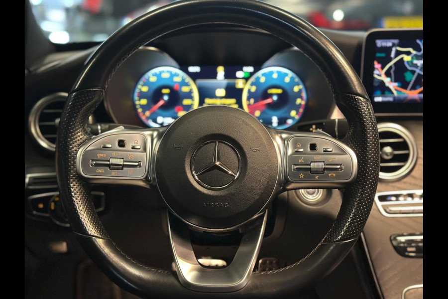 Mercedes-Benz C-Klasse 180 AMG|PANO|SFEER|CAMERA|BOMVOL!