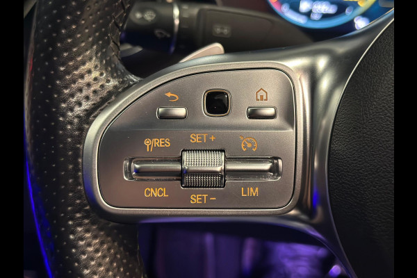 Mercedes-Benz C-Klasse 180 AMG|PANO|SFEER|CAMERA|BOMVOL!