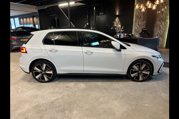 Volkswagen Golf 1.4 eHybrid GTE|PANO|FULL OPTIONS