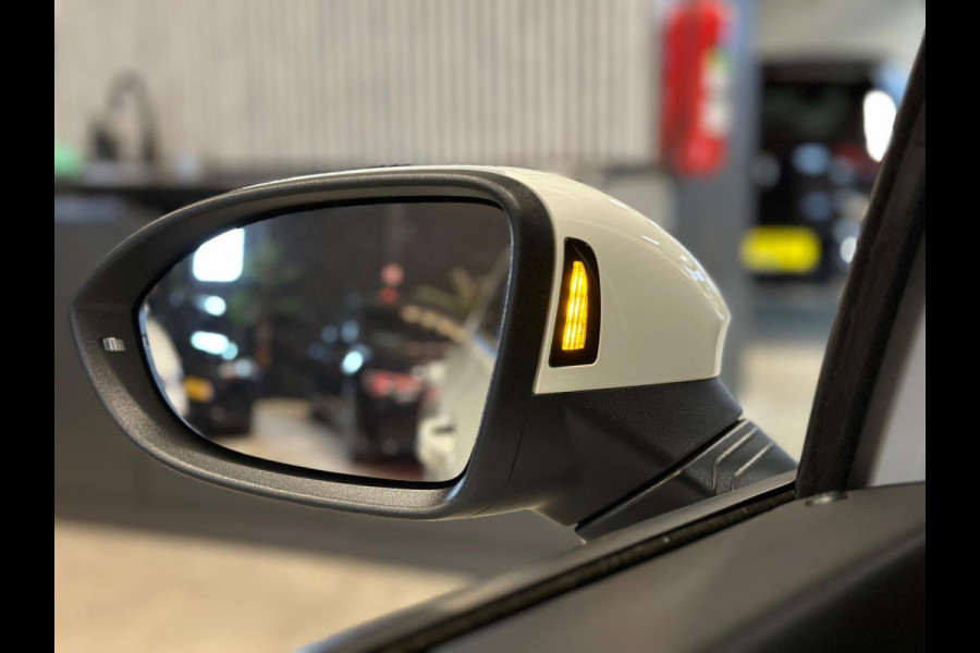 Volkswagen Golf 1.4 eHybrid GTE|PANO|FULL OPTIONS