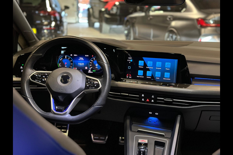 Volkswagen Golf 1.4 eHybrid GTE|PANO|FULL OPTIONS