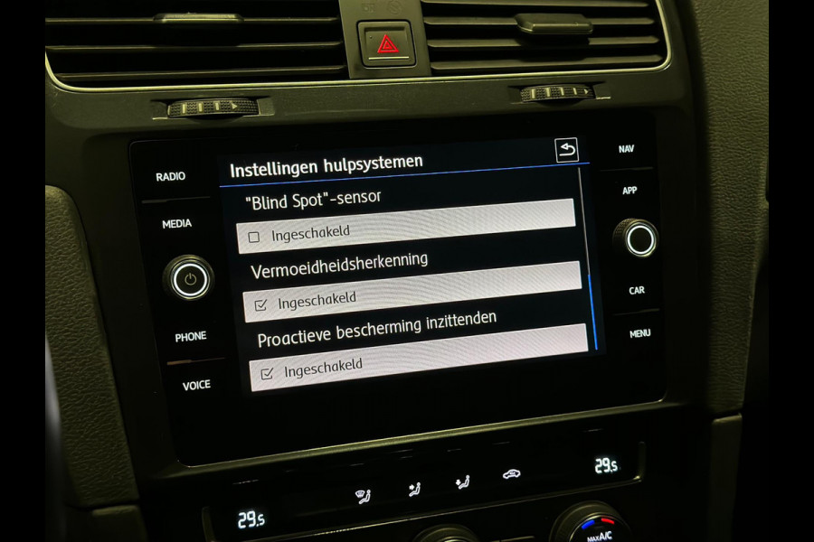 Volkswagen Golf 1.6 TDI Comfortline