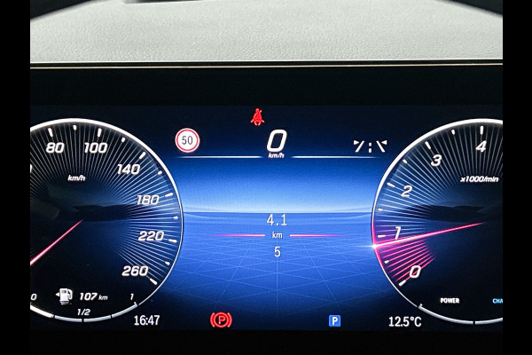Mercedes-Benz CLA-Klasse Shooting Brake 180 Business Solution AMG | AMG Line Plus pakket | Panoramaschuifdak | Memorypakket | Head-up display | Augmented Reality navigatie | 360°-camera | 19 inch AMG velgen |
