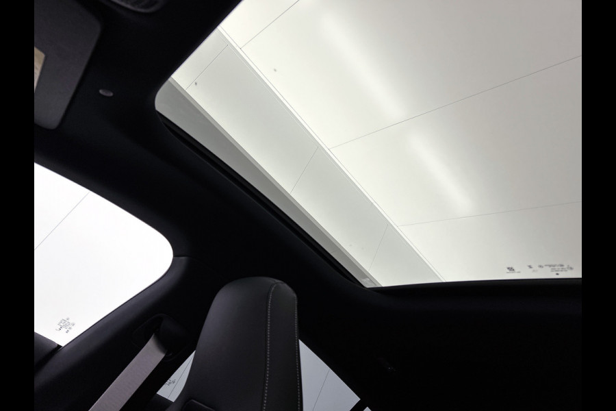 Mercedes-Benz CLA-Klasse Shooting Brake 180 Business Solution AMG | AMG Line Plus pakket | Panoramaschuifdak | Memorypakket | Head-up display | Augmented Reality navigatie | 360°-camera | 19 inch AMG velgen |
