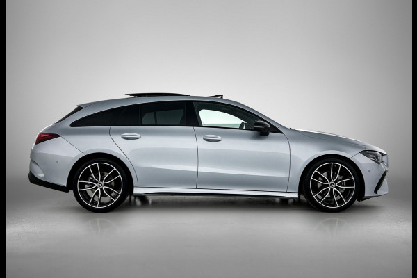 Mercedes-Benz CLA-Klasse Shooting Brake 180 Business Solution AMG | AMG Line Plus pakket | Panoramaschuifdak | Memorypakket | Head-up display | Augmented Reality navigatie | 360°-camera | 19 inch AMG velgen |