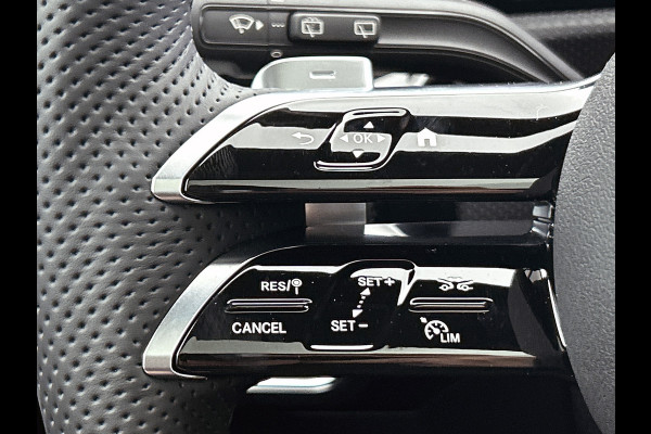 Mercedes-Benz CLA-Klasse Shooting Brake 180 Business Solution AMG | AMG Line Plus pakket | Panoramaschuifdak | Memorypakket | Head-up display | Augmented Reality navigatie | 360°-camera | 19 inch AMG velgen |