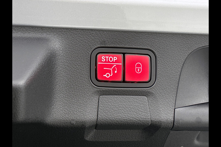 Mercedes-Benz CLA-Klasse Shooting Brake 180 Business Solution AMG | AMG Line Plus pakket | Panoramaschuifdak | Memorypakket | Head-up display | Augmented Reality navigatie | 360°-camera | 19 inch AMG velgen |