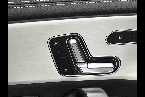 Mercedes-Benz CLA-Klasse Shooting Brake 180 Business Solution AMG | AMG Line Plus pakket | Panoramaschuifdak | Memorypakket | Head-up display | Augmented Reality navigatie | 360°-camera | 19 inch AMG velgen |