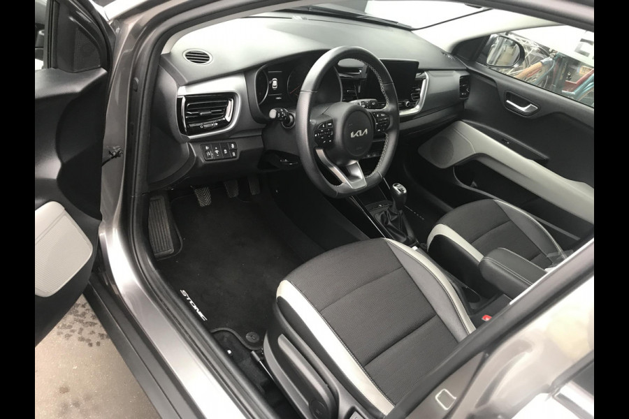 Kia Stonic 1.0 MHEV DynamicLine 7 JAAR GARANTIE