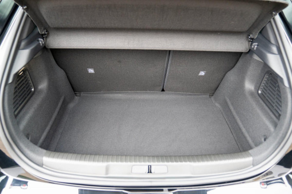 Opel Mokka Electric 50 kWh Elegance|Prijs rijklaar incl 12 mnd garantie|Camera Ledverlichting Clima LMV 17"