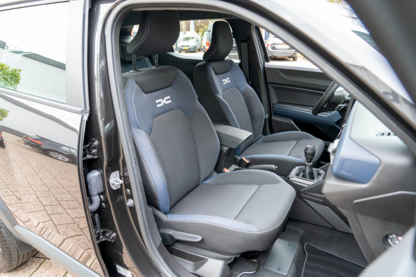 Dacia Duster 1.2 TCe 130 mild hybrid Expression|Prijs rijklaar incl 12 mnd garantie|Navi Stoelverwarming Ledverlichting Camera