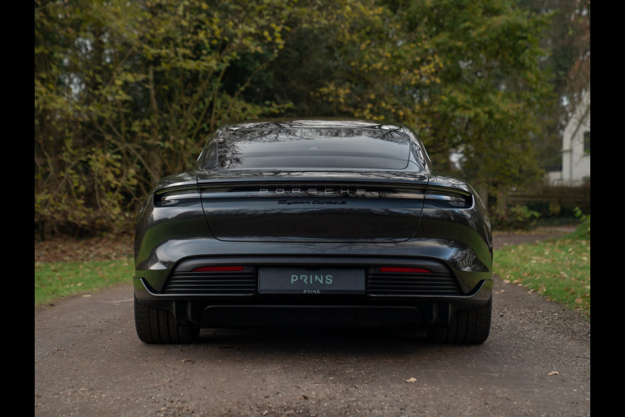 Porsche Taycan Turbo S 93 kWh | SportDesign Carbon | Burmester | Keramisch | PDCC Sport