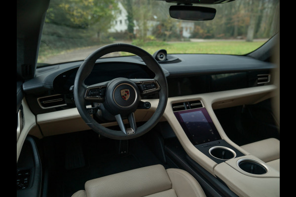 Porsche Taycan Turbo S 93 kWh | SportDesign Carbon | Burmester | Keramisch | PDCC Sport