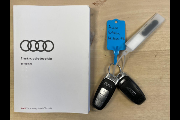 Audi e-tron 50 Quattro S-LINE Edition 71 kWh|BLACK/WHITE|LEDER|PANO|ACC|MEMORY|APPLE CARPLAY|CAMERA|NL-AUTO|NAP|INCL. BTW|1e EIG|