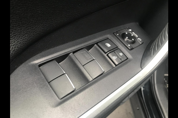 Toyota RAV4 2.5 Hybrid AWD Black Edition 360camera