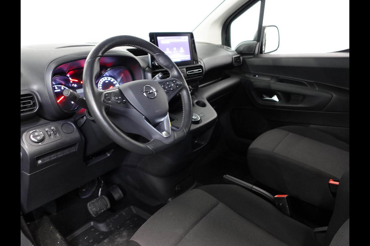Opel Combo 130pk L1 Edition Automaat Airco Navigatie Trekhaak Cruise control