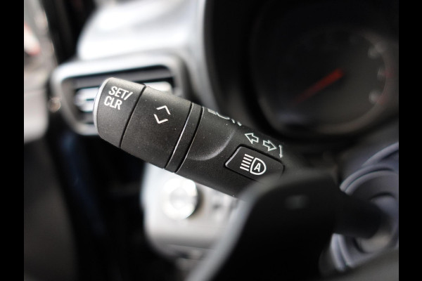 Opel Combo 130pk L1 Edition Automaat Airco Navigatie Trekhaak Cruise control