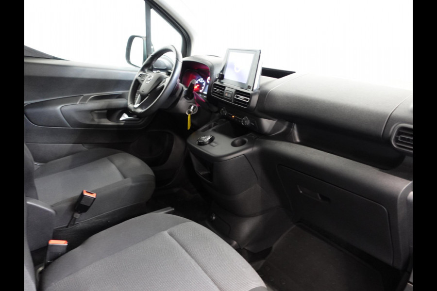 Opel Combo 130pk L1 Edition Automaat Airco Navigatie Trekhaak Cruise control